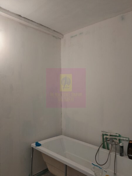 BUCURESTI - SE VINDE CASA 3 CAM IN GIULESTI