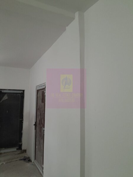 BUCURESTI - SE VINDE CASA 3 CAM IN GIULESTI