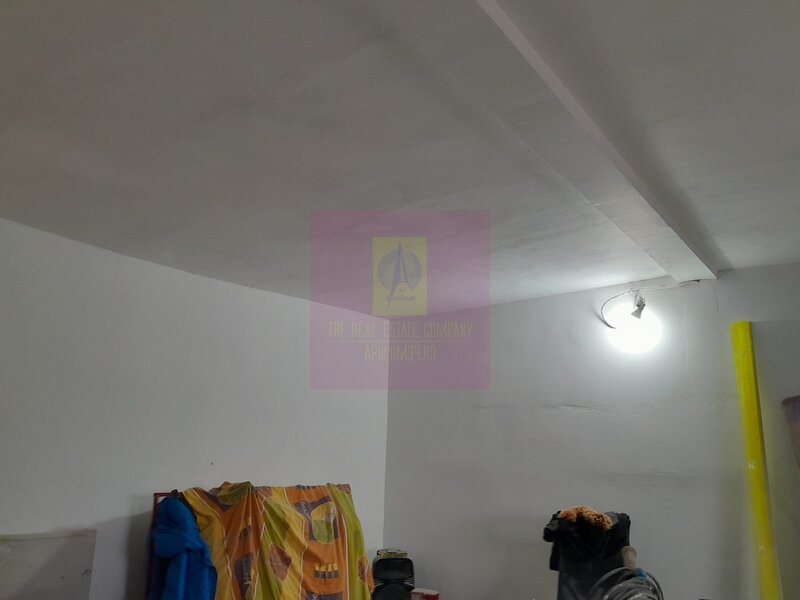 BUCURESTI - SE VINDE CASA 3 CAM IN GIULESTI